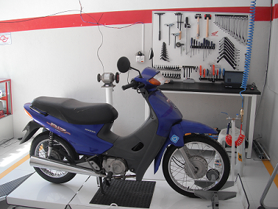 Imagem da galeria: Impact Motos
