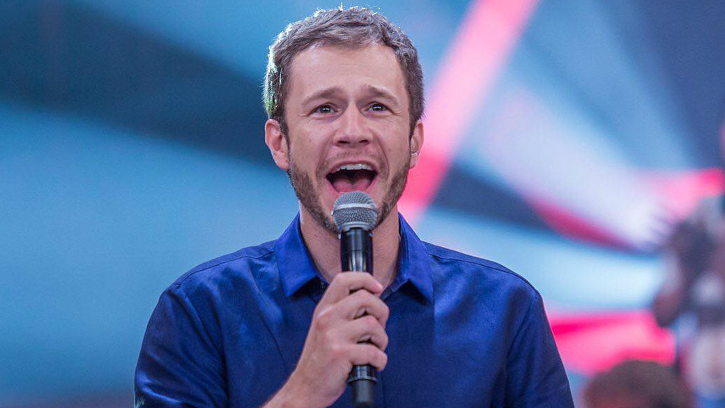 Tiago Leifert se desliga da Globo após 15 anos