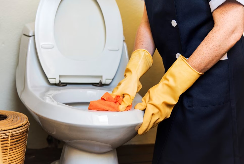 Vaso sanitário amarelado, que produtos uso para remover a sujeira com facilidade?